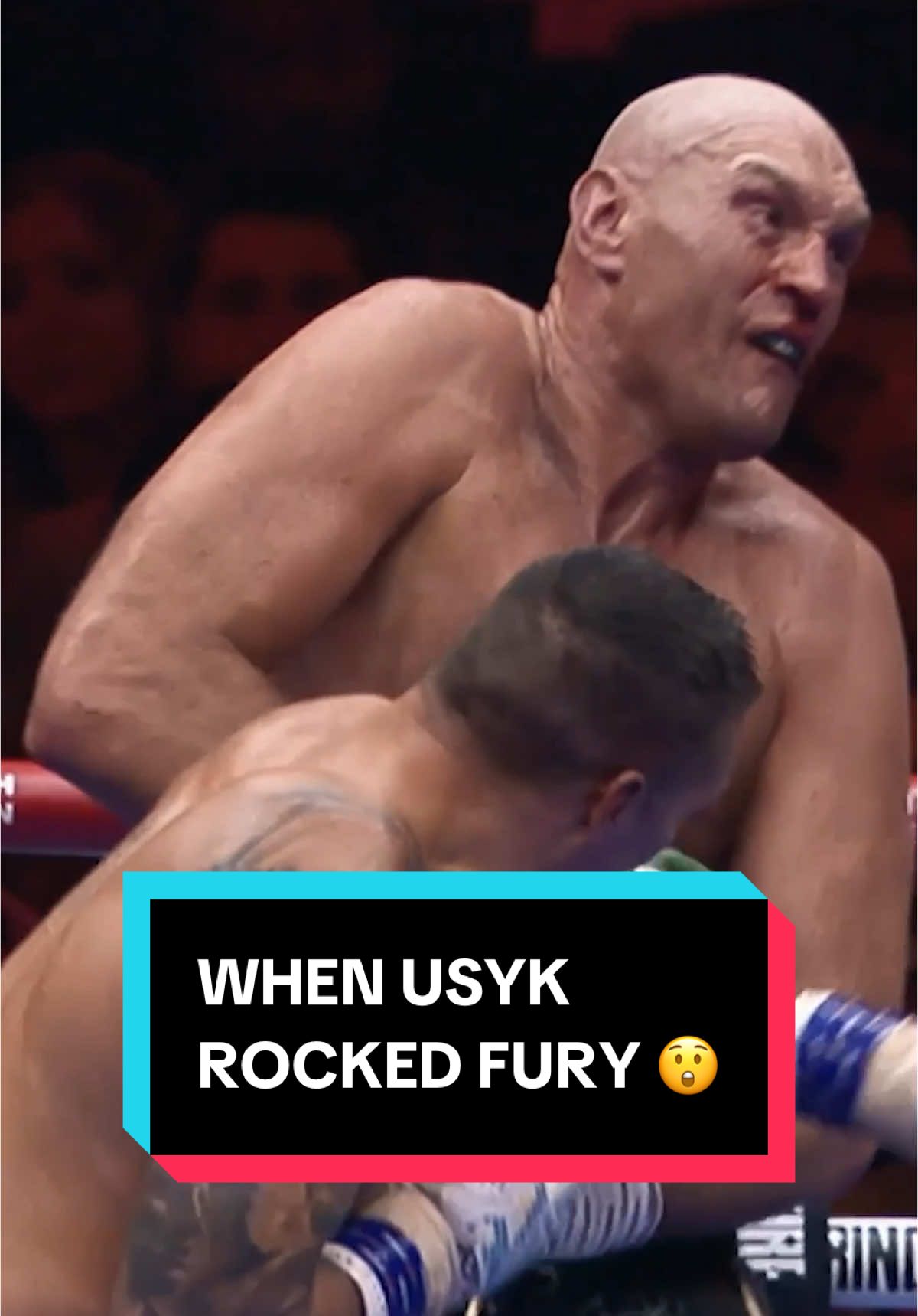 “WHOA! WHAT IS GOING ON?!” 😮 When Oleksandr rocked Tyson Fury…The moment that changed the Fight of the Century 😳 #boxing #boxing🥊 #boxingtok #furyusyk #usykfury2 #usyk2fury #riyadhseason #undisputed 