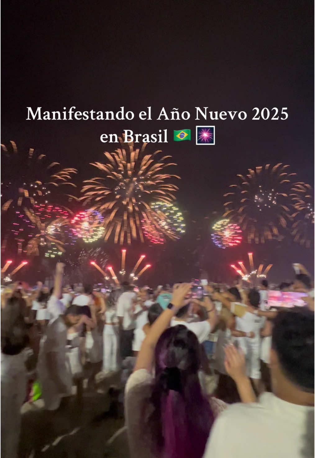 El año nuevo en Brasil por lejos lo mejor 😍🙌🏻 #añonuevo #brasil #newyear 