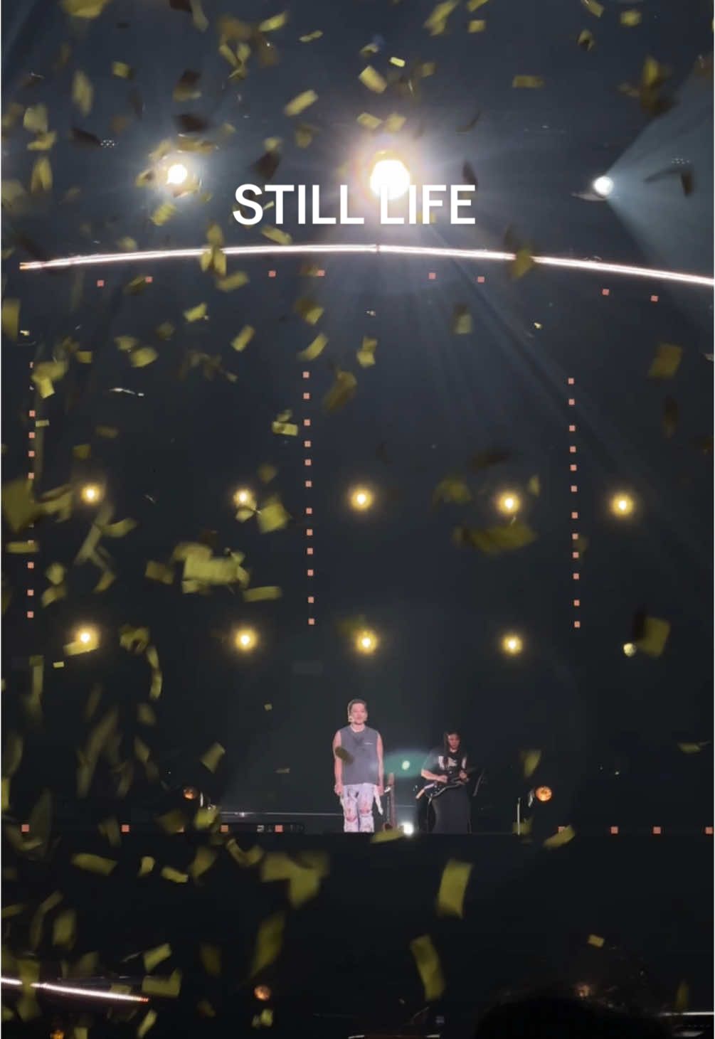 Finally get to hear Still Life live 😭🥹 sobbing badly 😭😭 this was the last song and when the lights turned out I could see many VIPS eyes were teary 🥺 #taeyanginkl #taeyanginmy #thelightyearinkl #taeyangbigbang #taeyang #bigbang 