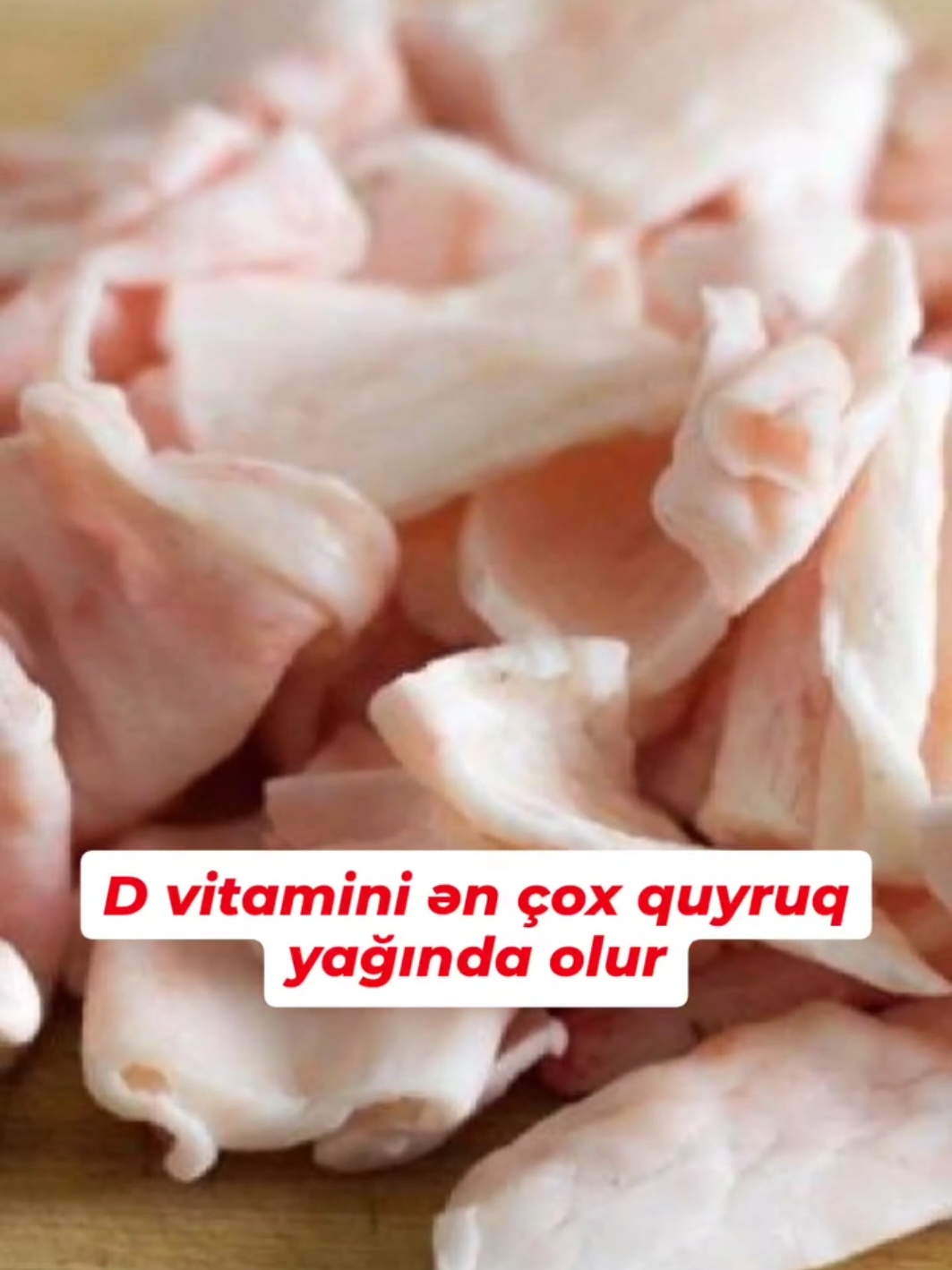 D vitamini ən çox quyruq yağında olur, quyruq yağı damarları tıxamaz, xolesterolu yüksəltməz. #kuyrukyağı #yağ #qoyun #xolesterin #damar 