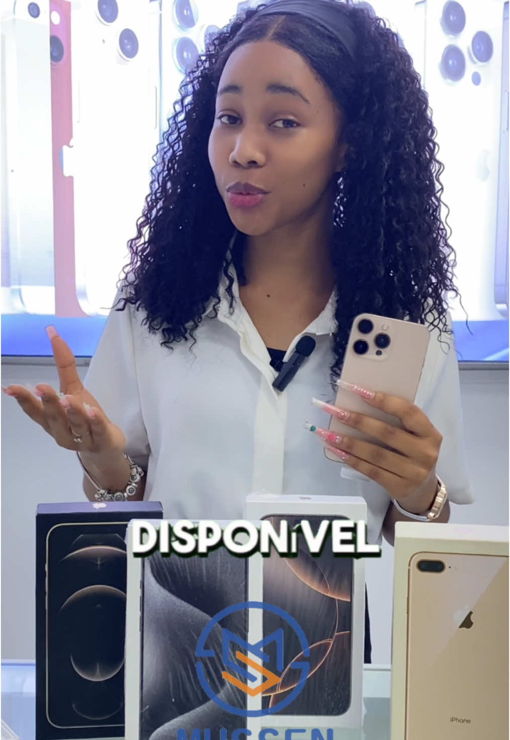 CHEGOU A SUA OPORTUNIDADE 🌟 No pagamento da primeira prestação poderás levar consigo o teu iPhone 📱 Já no dia 17 de Dezembro  ———————————- #iphone #mussen #iphoneangola🇦🇴 #trêsprestações 