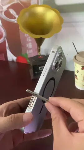 The latest upgraded assembled mobile phone case, aluminum alloy frame material, PC matte back plate, give you a comfortable experience#iPhone #iPhone 16#phonecase #advance #fashion #3c #Premium #Trend #Magnetic #2024 