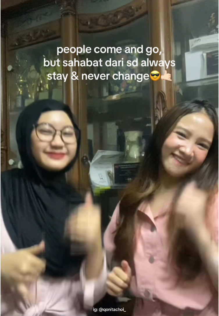 sahabatan dari sd sampe masing2 udh kerja, sehat2 yha bestie🤝