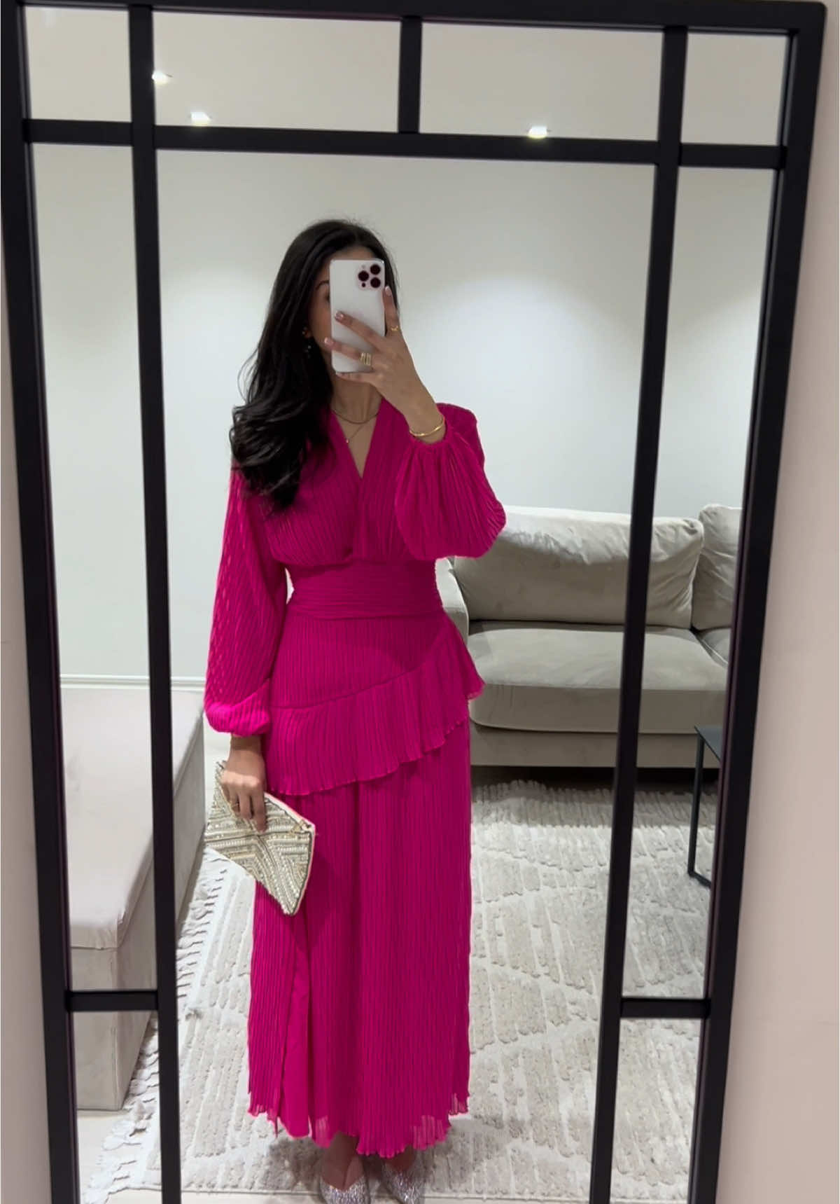 The perfect dress💗🎀 #fyp  #شي_ان #رازا #اكسبلور #كولكشن #elegant #zara #OOTD #styleinspo #lookdojour #fashioninspo #outfitideas #sheinhaul #شيان #شيانshein #dress #modest #pink #asos 