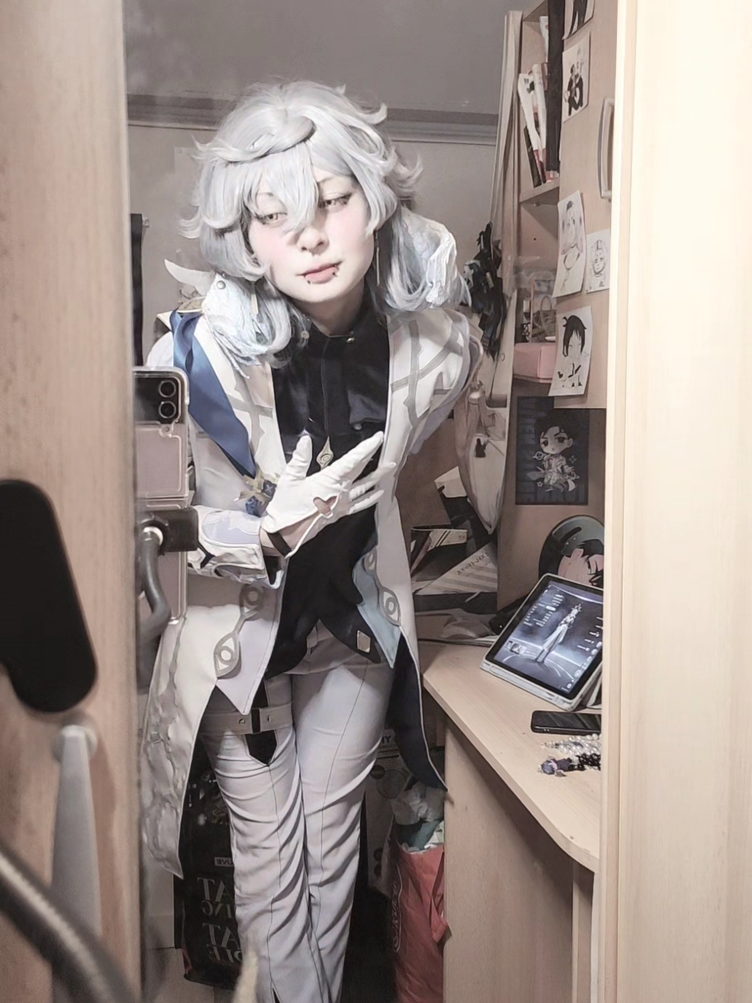 I couldn't wear the hallow cause I need some help to put it and I was home alone #HonkaiStarRail #honkaistarrailcosplay #Sunday #sundaycosplay #sundayhsr #sundayhonkaistarrail #belgiancosplayer #cosmaker 