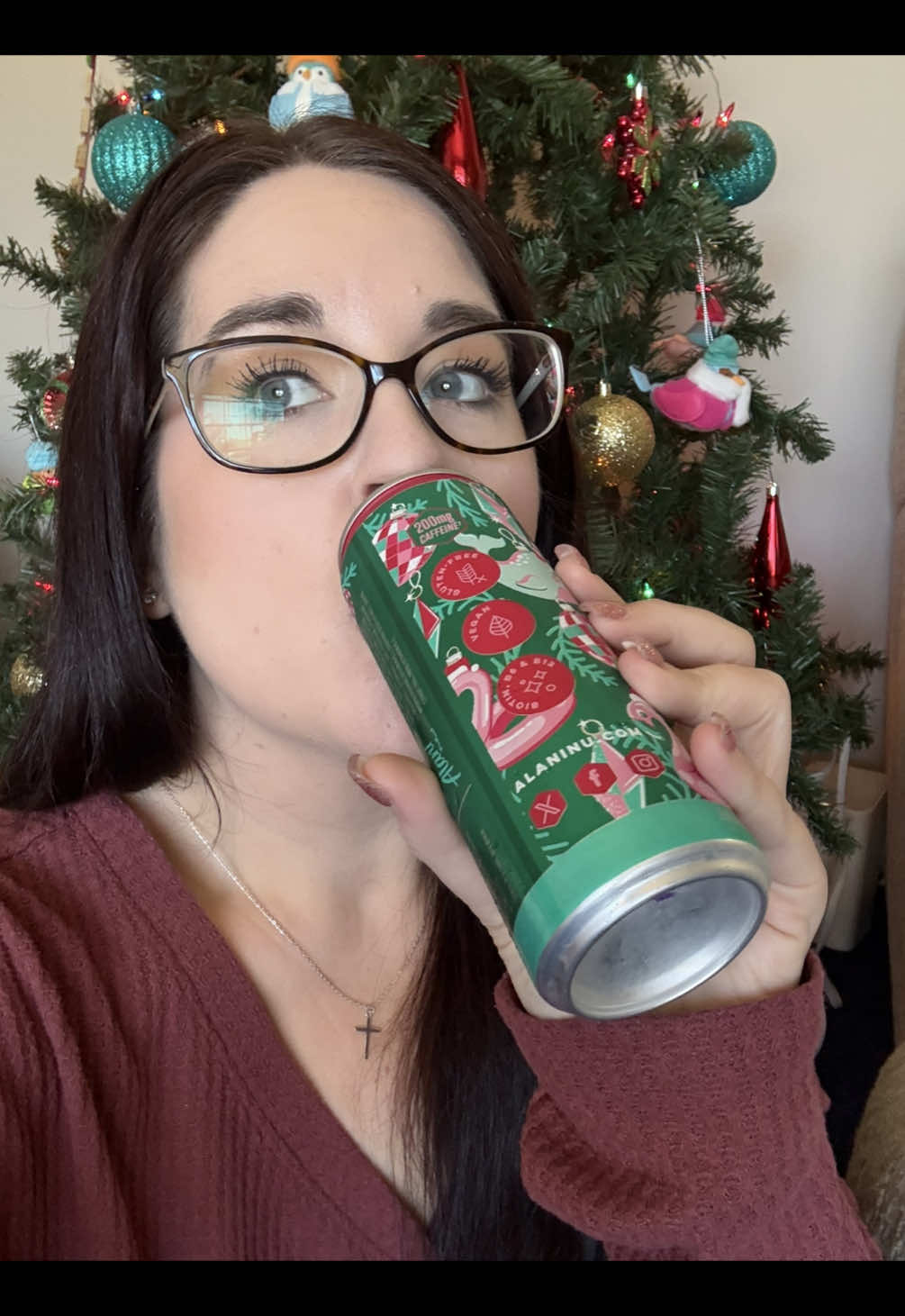 Is the @Alani Nutrition Winter Wonderland flavor worth the hype??? . . . #alani #alaninutrition #alanienergydrinks #alaniwinterwonderlandreview #alaniwitchesbrew #saturday #saturdayvlog #Vlogmas 