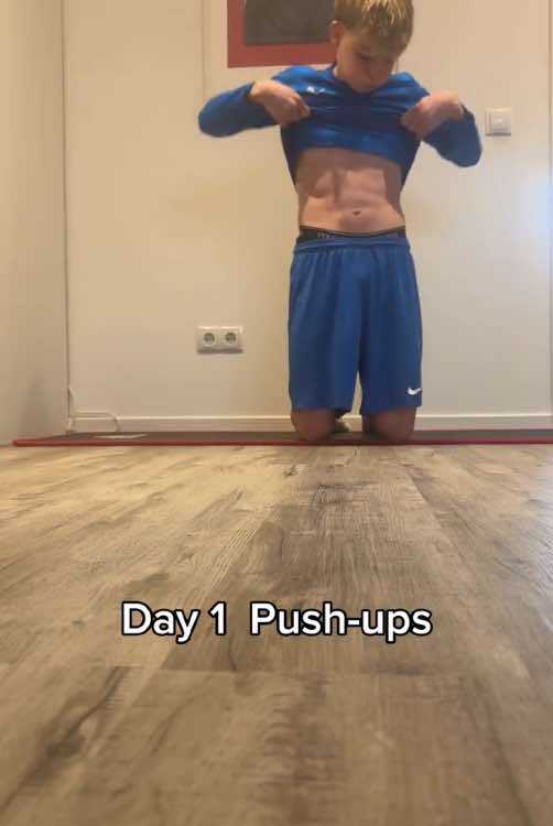 Day 1 | Pus-ups | #mentality #motivation #discipline #pushups #viral 