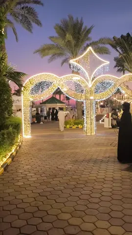 masyaallah bazar Di pantai#jeddah #saudiarabia #masyaallahtabarakkallah #jalanjalan #subhanallah #slalubersyukur🤲 #tkwsaudiarabia🇸🇦🇲🇨 