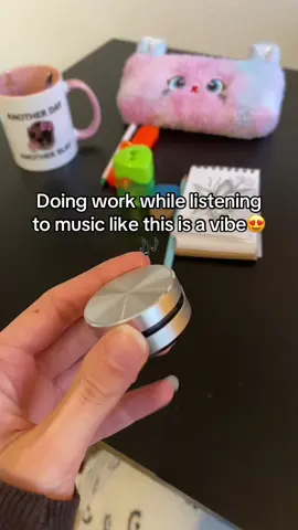 Love to do work like this!😍💃🔊 #portablespeaker #speaker #minispeaker 
