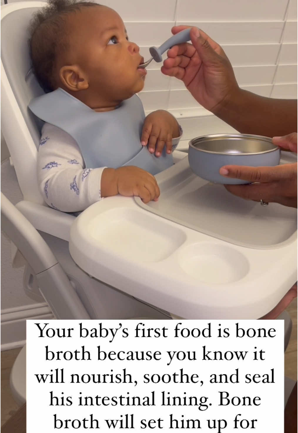 Bone broth also helps to boost immunity – it helps with the growth of probiotics (good bacteria) in the gut, strengthens growing bones and teeth, reduces inflammation and supports digestion! I make my own bone broth at home way better but if you must buy the kettle and fire brand is great!  #bonebroth #babyfood #babysfirstfoods #momlife #babysfirstyear #healthyfood #healthyeating #healthyrecipes #healthyliving #healthychoices #healthygut #guthealing #guthealth #probiotics #probiotic 