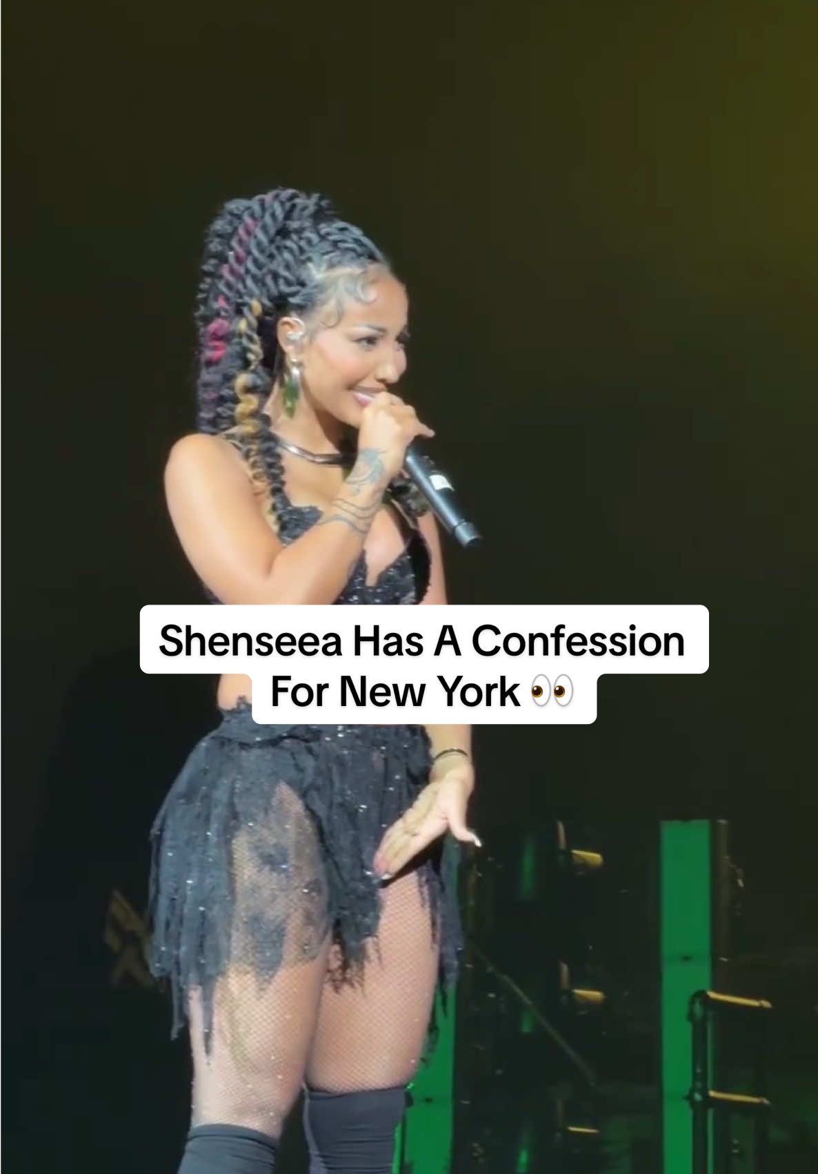 @Shenseea has a confession for New York 🌃 📍The Magic Hour Tour hits Elmont, NY  #shenseea #shenyeng #livemusic #magichourtour #magichour #ny #concerts #carribean 