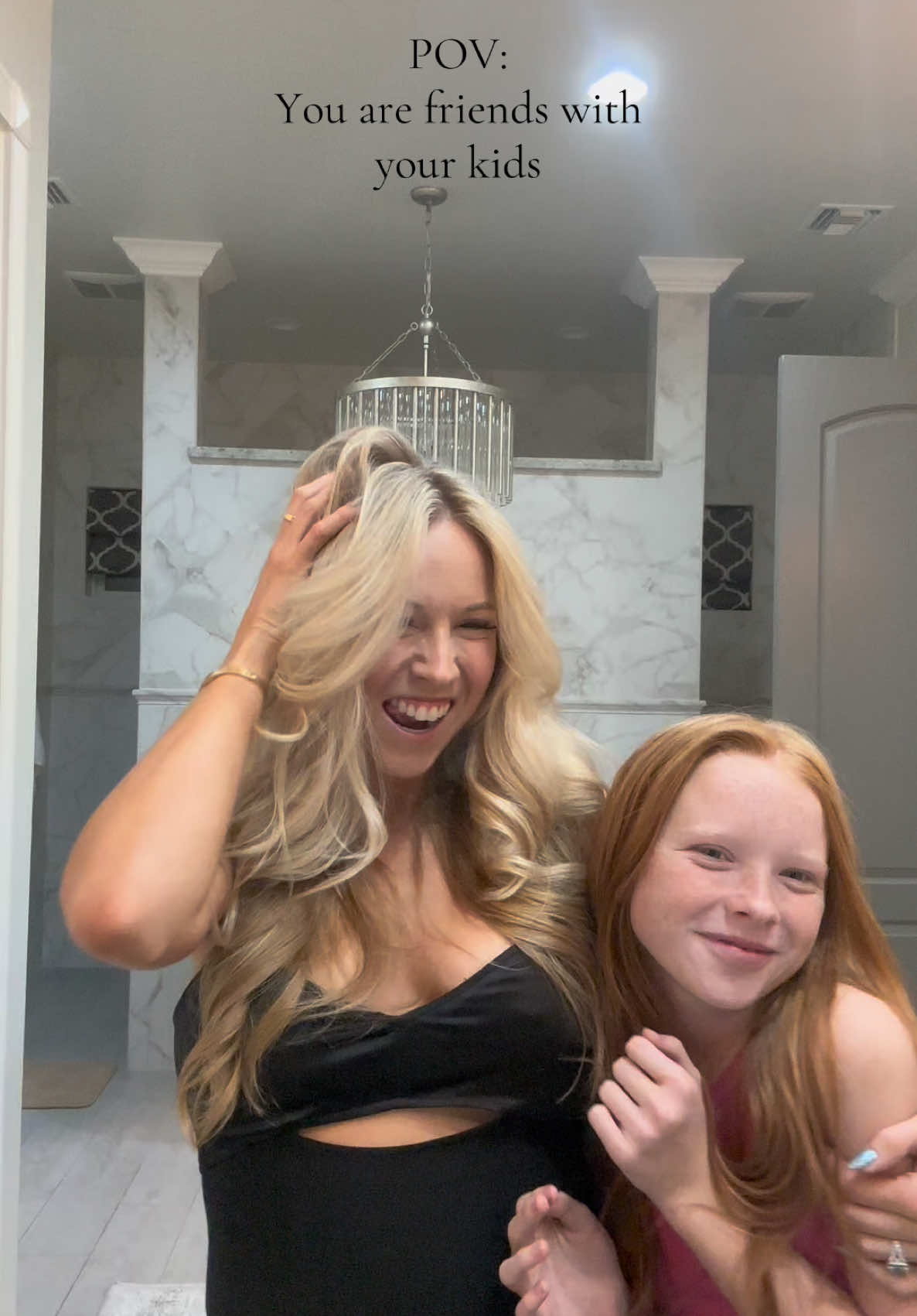 We are a family room living but everywhere and it’s my favorite❤️❤️ ##family##daughter##momanddaughter##girlmom##momsover30##motherhood##momlife##momof3##momofgirls##MomsofTikTok##viral##fyp##trending##hair##hairstyle##grwm