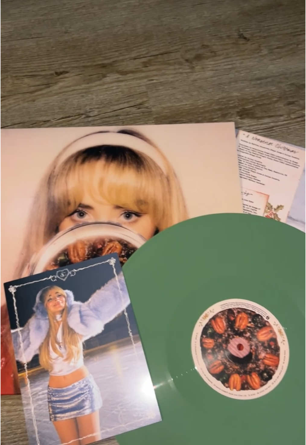 Sabrina carpenter fruitcake target exclusive olive green vinyl is SO CUTE!!! 💋🎄🤍 #sabrinacarpenter #fruitcake #vinyl #teamsabrina #nonsenseoutro #target #targetfinds  @target @Team Sabrina @Sabrina Carpenter 