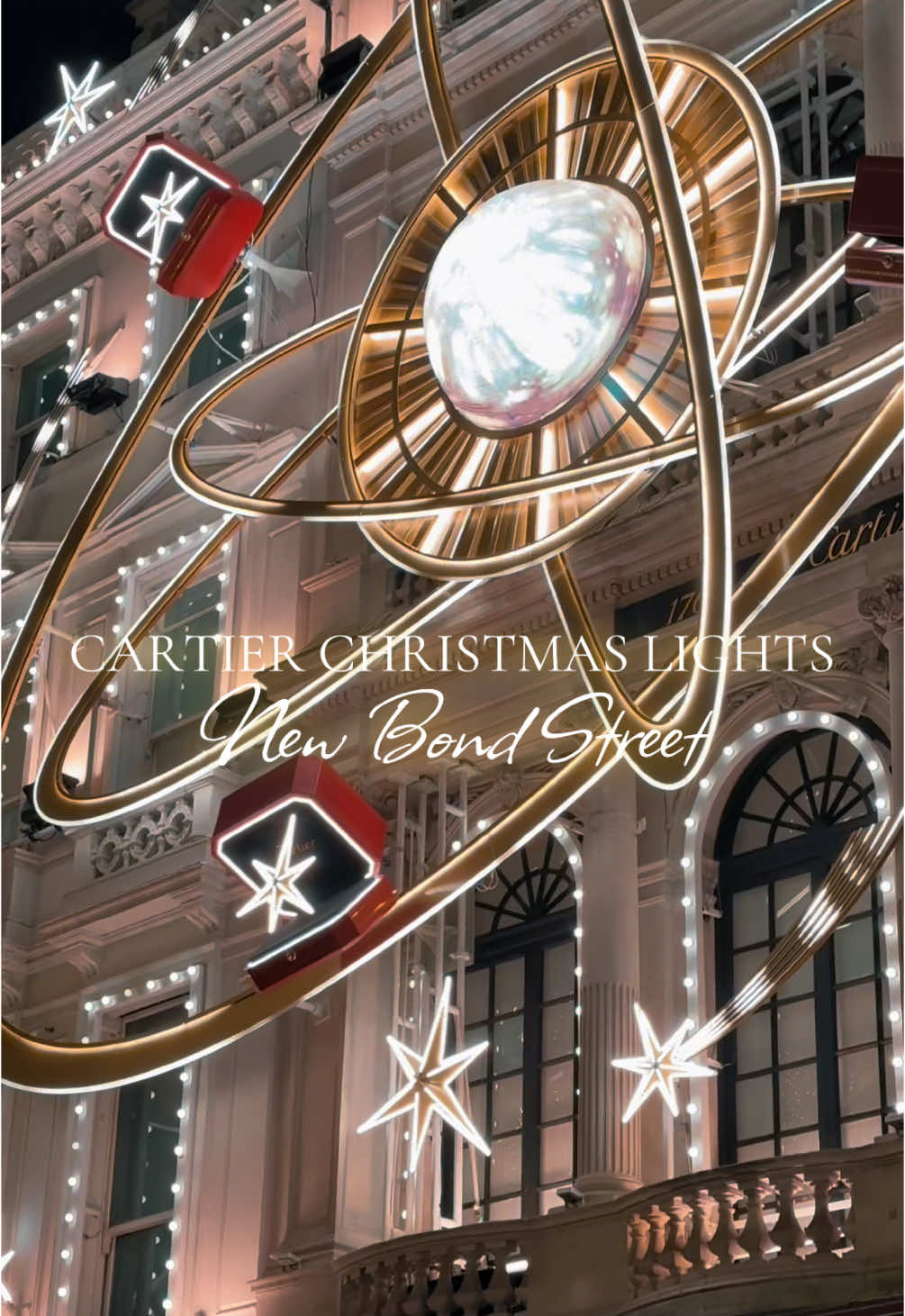 Have you seen Cartier's new Christmas installation?  #cartier #londonchristmaslights #newbondstreet #london #londra #londonatchristmas #christmasdecorations