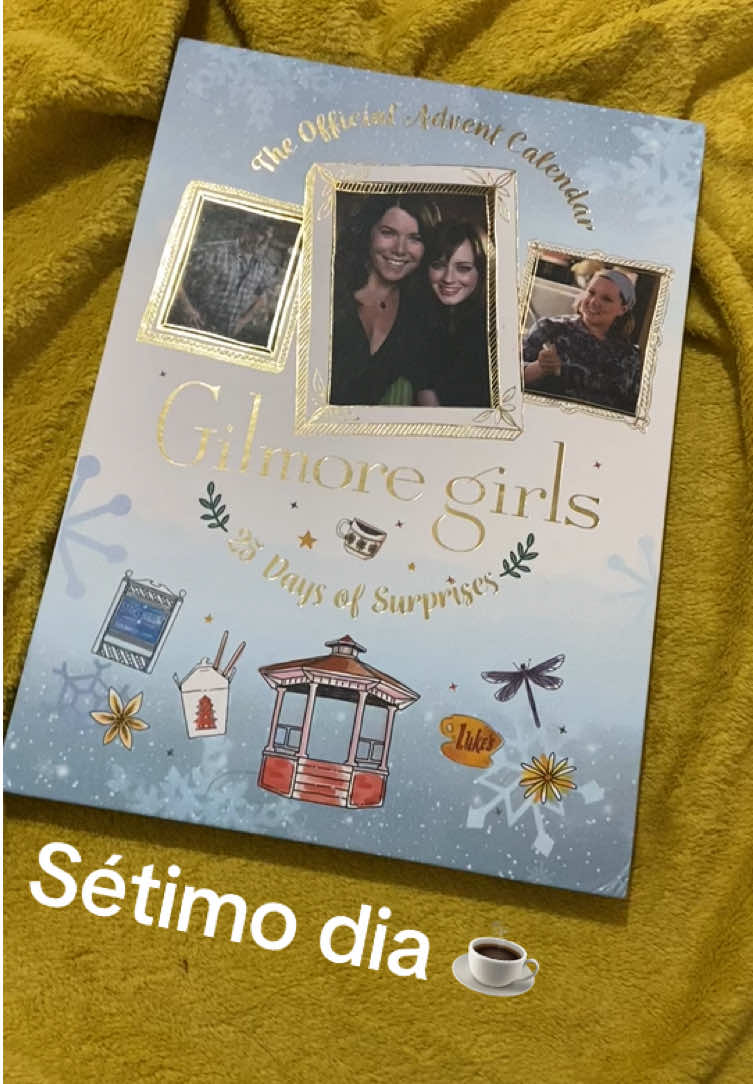 Dia sete 🥺🩵 #gilmoregirls #adventcalendar #rorygilmore #calendariodeadviento #advento #lorelaigilmore #fyp #calendariodellavvento #calendariodoadvento 