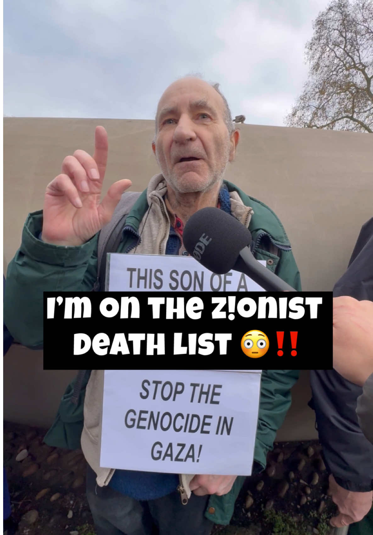 Son of holocaust survivors, Pete Hall, explains why he supports Palestine at the national protest in London.  . . . #londontiktok #palestine🇵🇸 #humanrights #jewish #england🇬🇧 