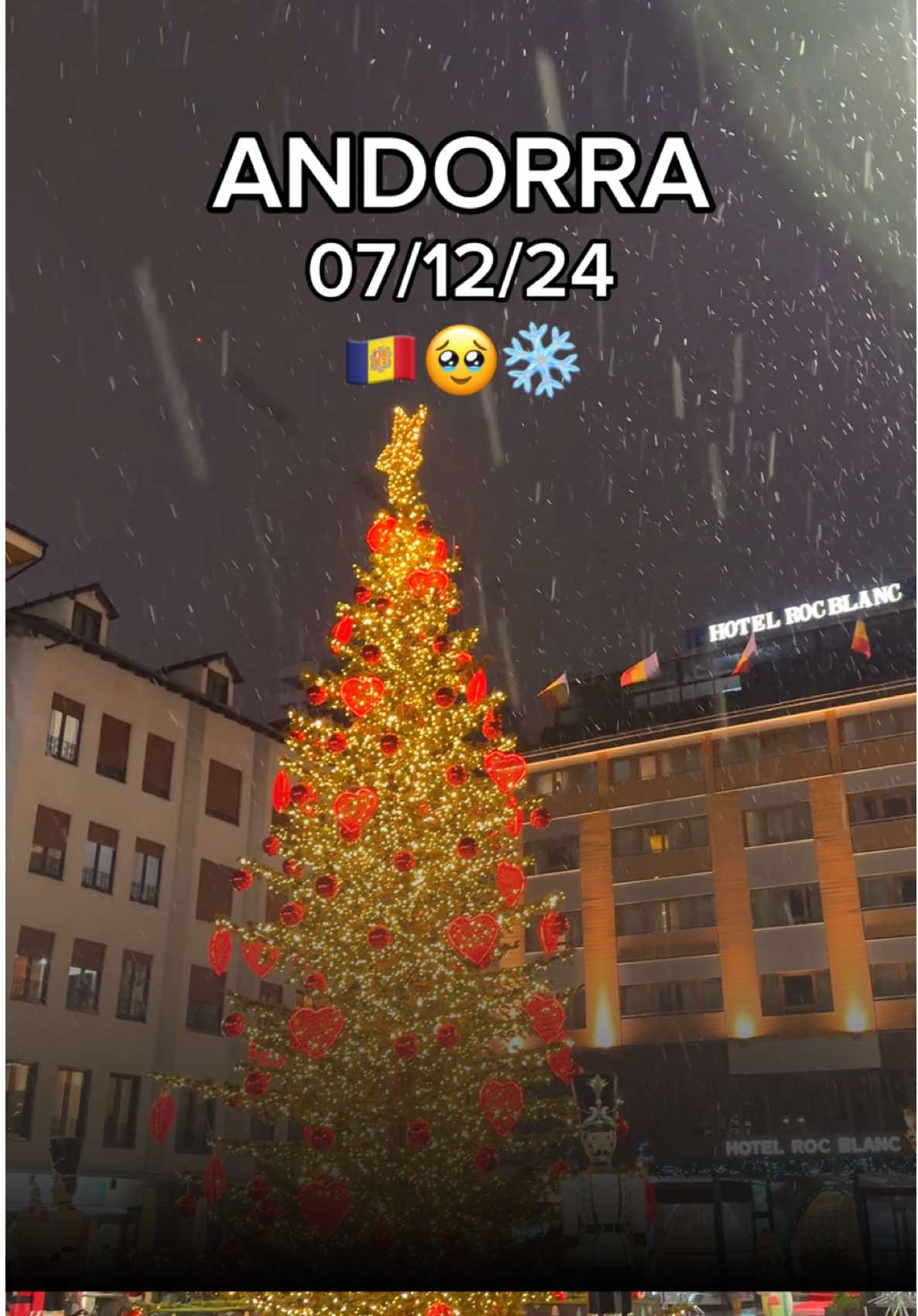 🇦🇩 ANDORRA - 07/12/24 ❄️ #andorra #andorra🇦🇩 #invierno #nieve #clip #navidad #compras #luces #clip #viral 