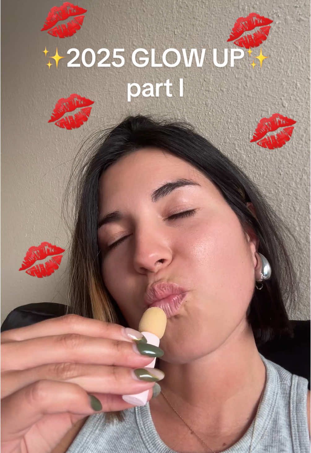 Replying to @Sofia Patino LMK if this is helpful!💕 Whos ready for their next 2025 Glow Up? 💅🏽👀 #greenscreenvideo #GlowUp #2025brand #rebrand #creativesearchinsights #contentcreator #latinacontentcreator #contentcreators #aitool #chatgpt 