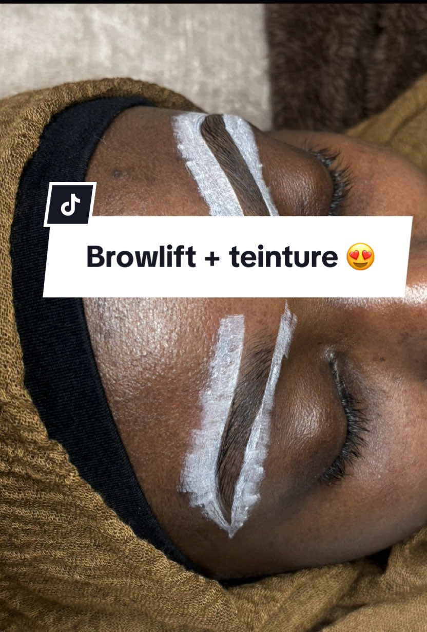 Browlift avec teinture ❤️ Temps : 40 min  Durée : 4 semaines voir plus  Prix modèle: 15 euros ( 30 euros )  lieu : 91  Prendre rdv insta : yasglaparis ❤️ #cilsacils91 #rehaussementdecils91 #CapCut #browlift91 #pourtoii #fyp #lashtech #lashextensions #cliente #estheticienne #rdv #pourtoiii #debutante #BeautyTok 