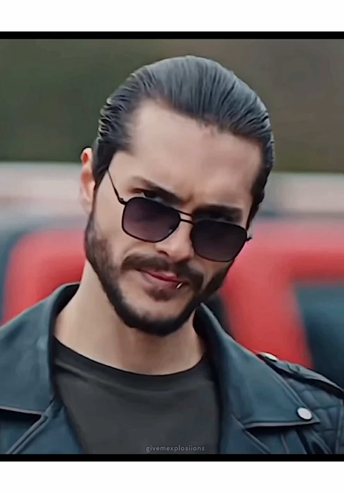 my “hear me out” 🫦 #emrahamir #emrahamiredit #emrahamircukur #cUkurdizi #cukur #çukur #alperenduymaz #alperenduymazedit #fy #foryou #fyp #foryourpage #çukuredit #police #policeman #turkishseries 