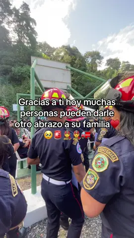Animo BOMBEROS♥️🚒#fypシ゚ #navidadentiktok #fyp #fyp #todos #todos #perrostiktokers #alusines🧿📿 #alusines🧿📿 #hellomucha🇬🇹🇺🇸 #guatemala🇬🇹 #firefighter #bomberos 