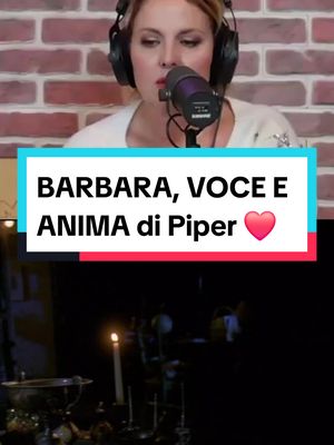 CHE EMOZIONE... 🥹🥹🥹 GRAZIE per questo momento 🤍 GRAZIE per il vostro talento 🌟 GRAZIE per il vostro lavoro 🙏 GRAZIE per aver reso #Streghe la famiglia che amiamo ❤️ Il doppiaggio italiano è stato MAGICO ❤️❤️❤️ Dal podcast #manunderthehood 🫶 Video: @christian.mic  #Charmed #Casahalliwell #BarbaraDeBortoli #Doppiaggio #HollyMarieCombs #PiperHalliwell