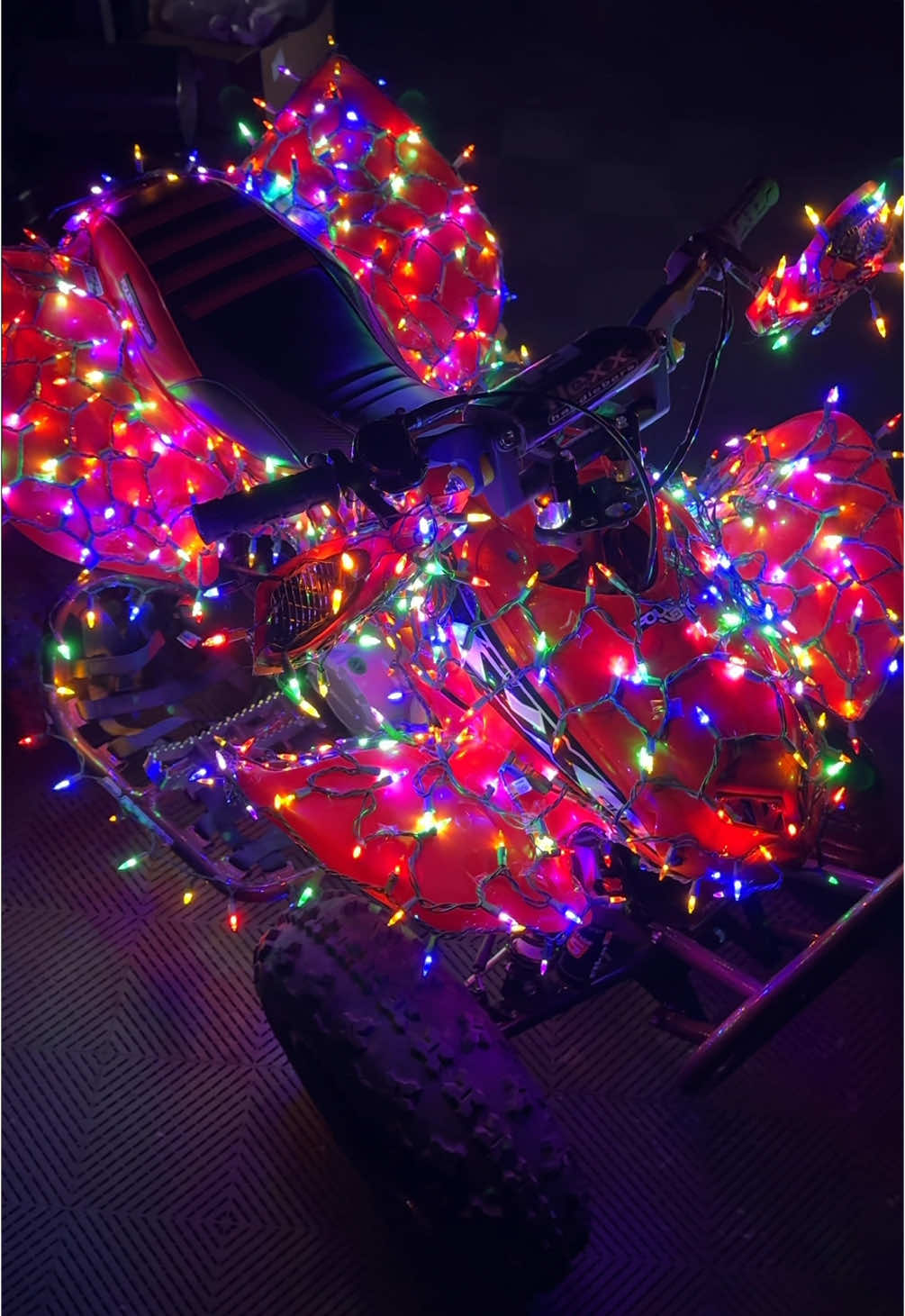 CHRISTMAS Lights On Da TRX..🫢🤌🏼 #trx #honda #90cc #atv #atvs #atvlifestyle #atvlife #atvhaber #atvride #4wheeler 