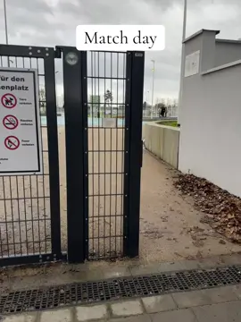 Für mehr mach das plus weg 🫠 ig:annamiltina #fy #fyp #fussball #viral #familytime 