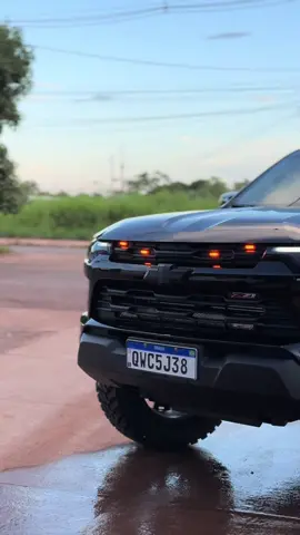 Projetinho 80% finalizado, calçada nos 33 🛞🔥 . . . . . . . . . #fyp #agro #camionete #carro #camionetesbrutas #agroboy #foryou #modao 