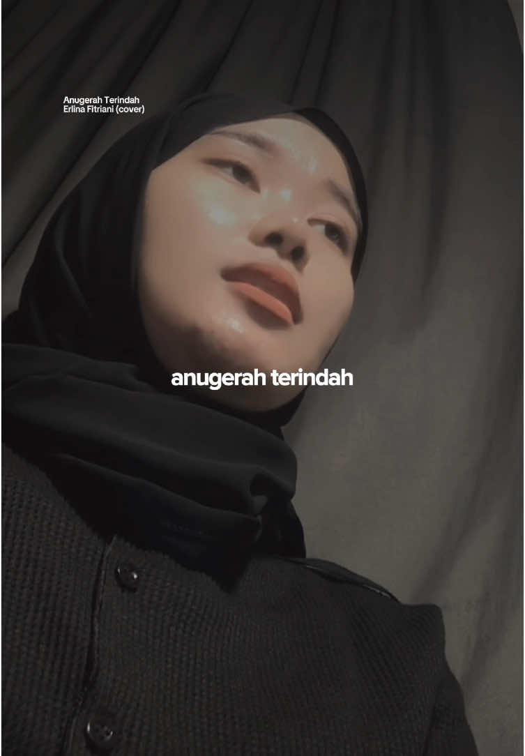 Anugerah terindah - Erlina Fitriani (cover) #CapCut #liriklagu #anugerahterindah #cover #musicindonesia #fyp 🎥@Erlina Fitriani 