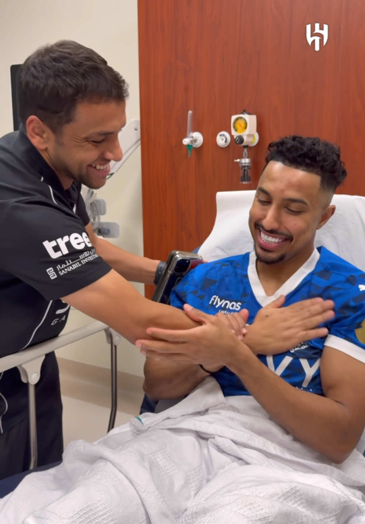 A message from Salem, who sustained a small facial fracture 🙏💙 #alhilal #spl 