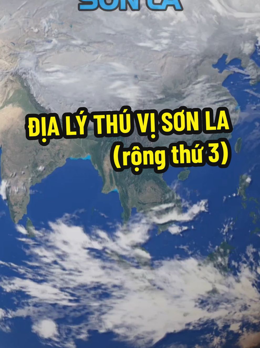 Sơn La là tỉnh rộng thứ 3 của Việt Nam có diện tích 14.123 km² tương đương nước Đông Timor và dân số khoảng 1.3 triệu người lớn nhất vùng Tây Bắc. Sơn La giáp 6 tỉnh và nước Lào với 3 cửa khẩu là cửa khẩu quốc tế Chiềng Khương, Cửa khẩu Lóng Sập và Nà Cài.  Tỉnh Sơn La bao gồm 1 thành phố là Sơn La và 11 huyện nhưng đến ngày 1/2/2025 huyện Mộc Châu lên thị xã nên còn lại 10 huyện, 1 thị xã và 1 thành phố.  Biển số xe của Sơn La là 26 và mã vùng điện thoại là 0212.  Sơn La có nhiều món đặc sản như Pa Pỉnh Tộp, Thịt trâu gác bếp, nậm pịa, Nộm da trâu, táo mèo, thảo quả, mận hậu, Chè Tà Xùa, Sơn tra, Rêu Sông Mã... Cảnh đẹp thì say lòng người như: Mộc Châu, Tà Xùa, Thác Dải Yếm, Ruộng bậc thang. Và nhà tù Sơn La là địa điểm lịch sử ý nghĩa không thể bỏ qua. Ngoài ra, Thủy điện Sơn La là nhà máy thủy điện lớn nhất Việt Nam và Đông Nam Á. Còn Thủy điện Huội Quảng được xây dựng trong lòng đất. Sơn La có sân bay Nà Sản quy hoạch công suất 1 triệu khách/năm.  Điều thú vị là Sơn La có 39 dân tộc anh em, trong đó người Thái là nhiều nhất sau đó là người Kinh và người Mông và bản Hồng Ngài trong tác phẩm Vợ chồng A Phủ thuộc thị trấn Bắc Yên tỉnh Sơn La. Bạn có biết điều gì thú vị khác về Sơn La không? Địa lý thú vị Sơn La. #sonla #mocchau #mocchaulenthixa  #dialysonla 