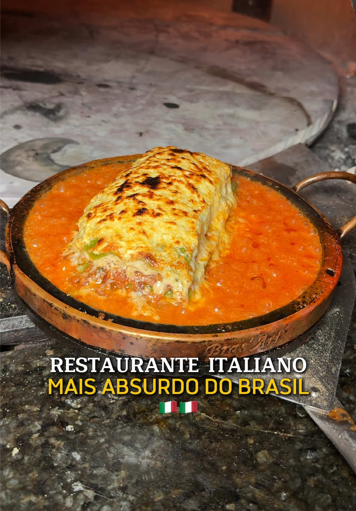 A MELHOR EXPERIÊNCIA GASTRONÔMICA QUE TIVEMOS! 😍😋 Fomos navegar no @bertaglia.sp, um restaurante incrível localizado em osasco. Ficamos surpresos na apresentação dos pratos e no sabor! 🤩 Tudo é preparado com muito carinho e sabor, pelo Chef! ❤️ E os valores são super em conta para a experiência que tivemos! Com pratos a partir de apenas 💲57,00 😱 🥘Almoço: Ter a Dom 12h às 16h 🍝Jantar: Ter a Qui e Dom 18h às 23h 🍛Jantar: Sex e Sab 18h às 23:30h Segunda: Fechado Salão, Retirada e Delivery CURTIU? Então já marca o @ que vai te levar!! 🔥🔥 🍝@bertaglia.sp 📍R. Dep. Emílio Carlos, 1106 - Vila Campesina, Osasco - SP *Publi