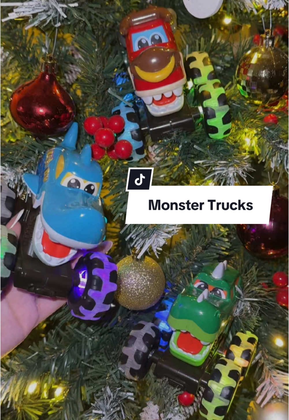 $14.99 #christmastoys #toys #fyp#momtok#toddlertok#toddler#monstertruck#toycars#christmasgift#giftsforkids#trucks#TikTokShop#tiktokshopholidayhaul#momlife#MomsofTikTok 