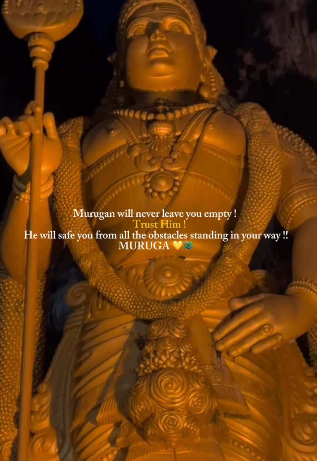 Waiting For His Big Day !!💛🦚 #fyp #fyptamil #fyptamilmalaysia #tamiltiktok #malaysiatiktoker #tamilbgm #loneranger🖤 #muruga #lordmurugan #thaipusam2025 #heartfeltquotes #spreadlove #positivevibes  @𝓢𝓱𝓪𝓷𝓽𝓱𝓲𝓷𝓲🖤🌸 