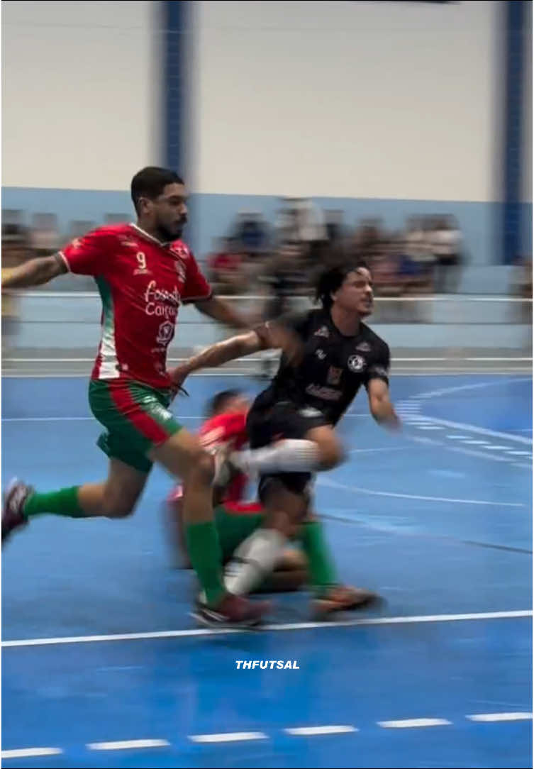 Fixo 😮‍💨⚽️ #futsal #skills #fixo #videos #tiktokviral #fyp 