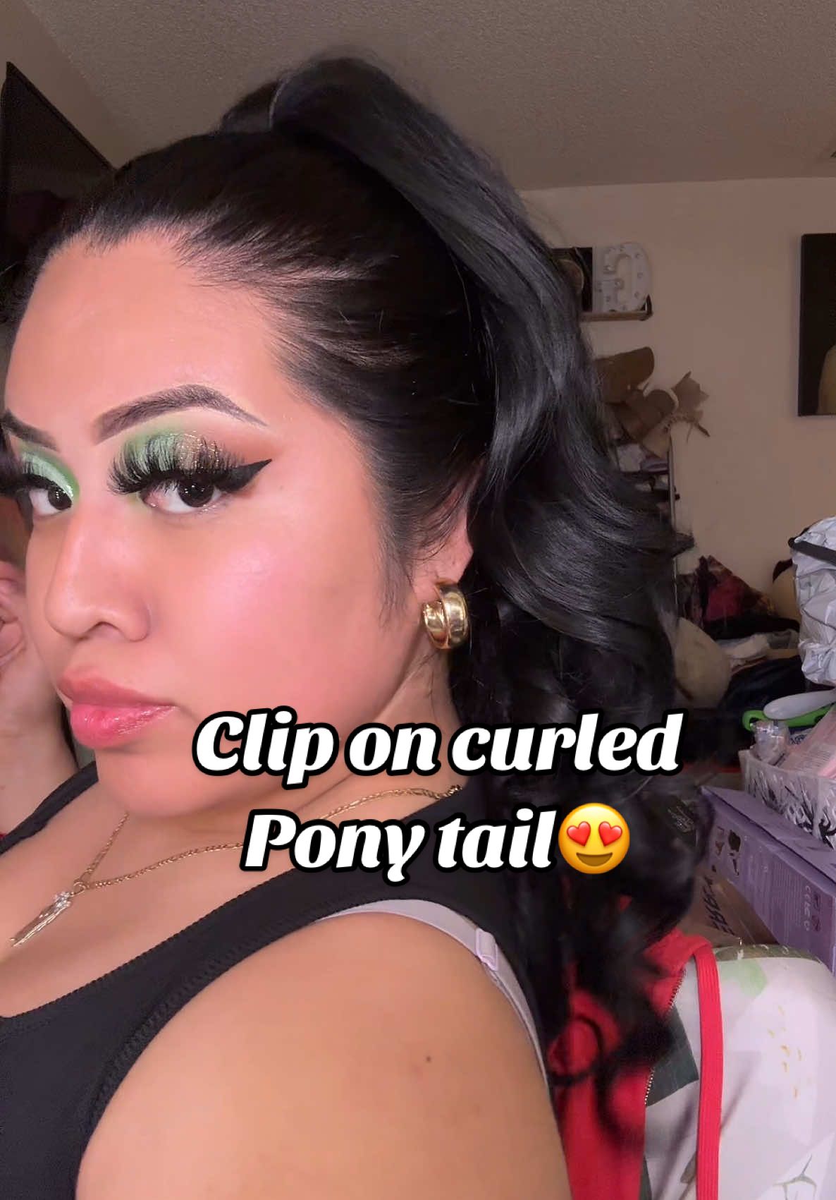 Yall i had to get another one 😍😍esta hemosa !!! #wig #24inch #ponytailhairstyle #ponytail #clawclip #clawponytail #extensions #fasthairstyle #easyhairstyles #hairstyletutorial #ttshopdeals #tiktokshopblackfriday  #ponytailtutorial #spacebun #hairtok #LearnOnTikTok 