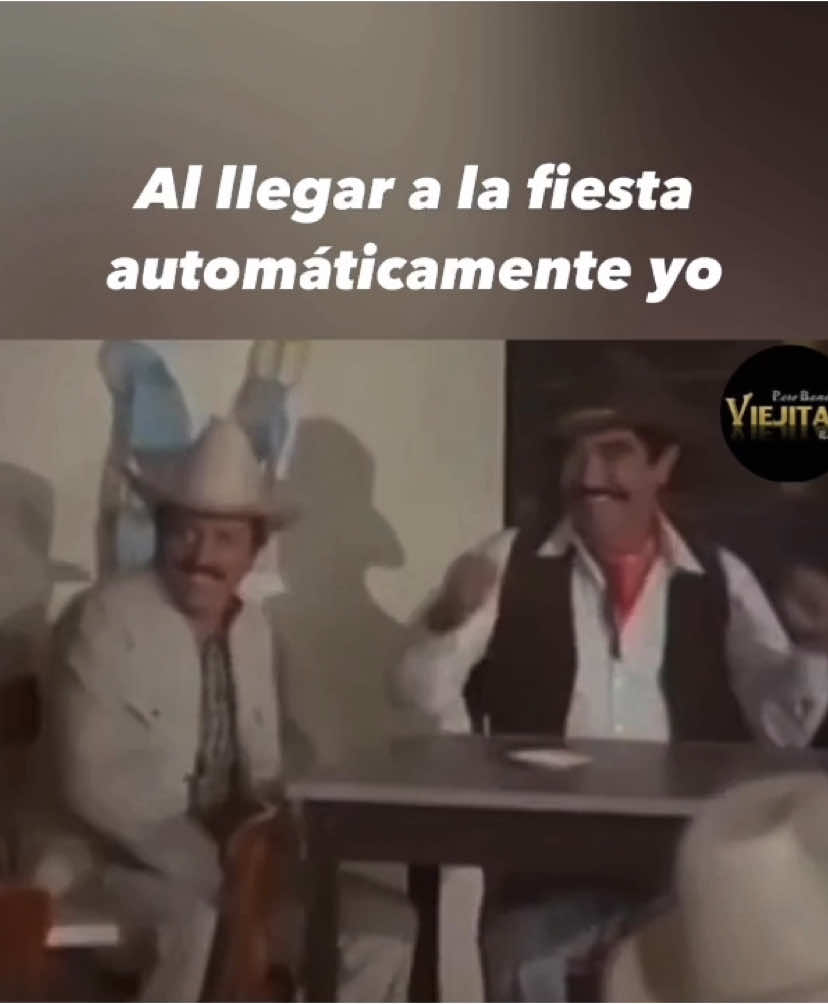 Yo en cada fiesta… 😂 #CineMexicano #Chelelo #VideosGraciosos #VideosVirales #VideosChistosos #ReelsVirales #Humor #comedia #CineDeOro #Comediantes