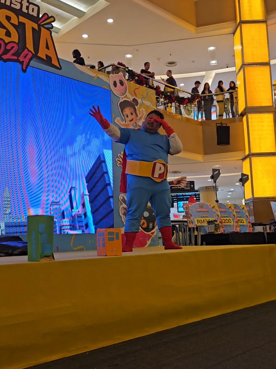 Kekasih kebenaran in action, guys! #papazola #papazolacosplay #monstafiesta #boboiboy @MONSTA boleh ambik papa ni untuk road tour next time.. sebijik lah! 🤣🤣🤣