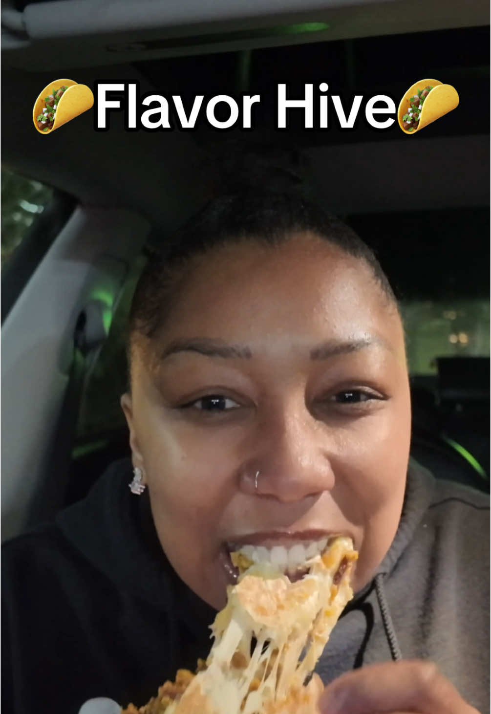 Lets try out the Flavor Hive truck! @flavorhivetruck #CapCut #dmv #virginia #food #halal #tastetest #quesadilla #foodtruck #alexandria #arlington 