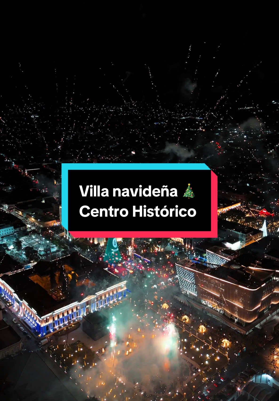 Ya esta abierta la villa navideña de @San Salvador Centro en el #centrohistorico  @PolloCampestreSV #sabado #fireworks #fypシ #tiktok #drone #paratiii #elsalvador🇸🇻 #2024 #2025 #footage @Nayib Bukele 