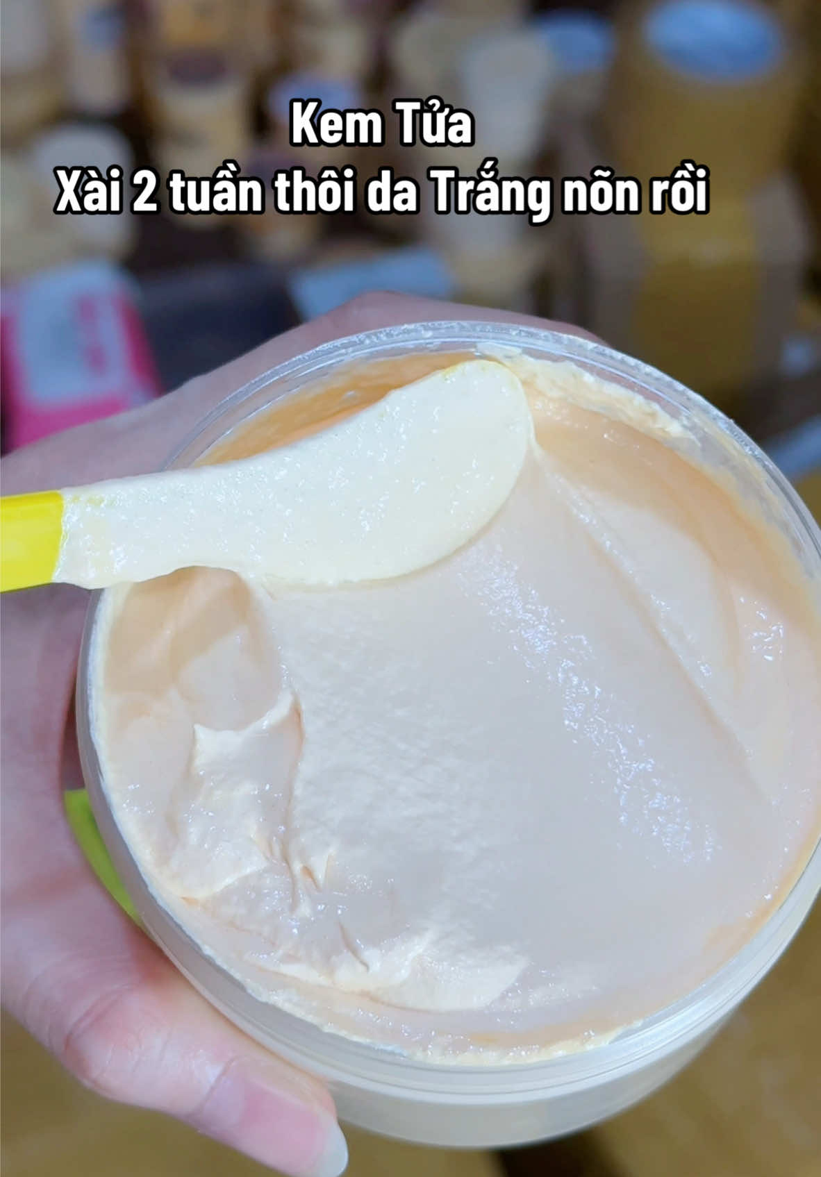 Biết vậy xài từ 16 tuổi đến giờ chắc trắng bạch tạng luôn 🤣