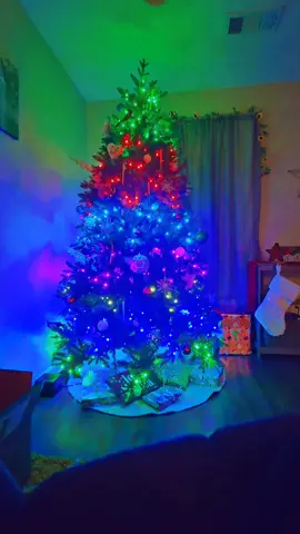#ochristmastree #hollyjollychristmas #christmas 