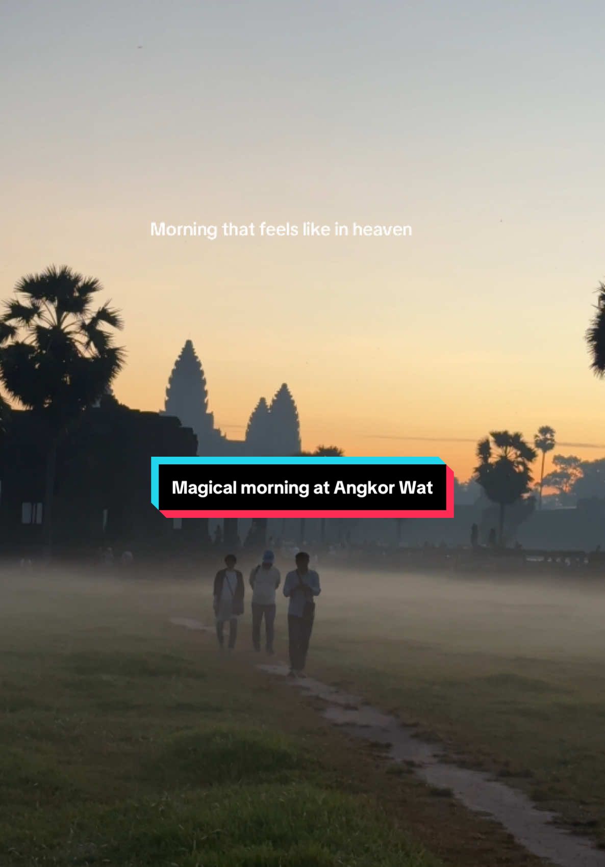 This feels like I am in heaven  Angkor Wat - the largest religious temple in the world  DM me to plan your trip  #angkorwat #sunrise #siemreap 