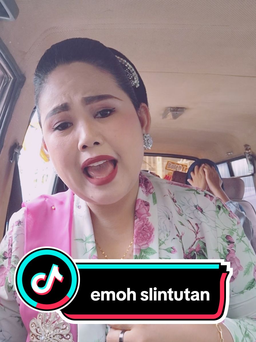 aku emoh aku emoh aku rasudi #slintutan  #fypシ゚ #dewimc19 #fypage #viraltiktok #lipsync #fyp 