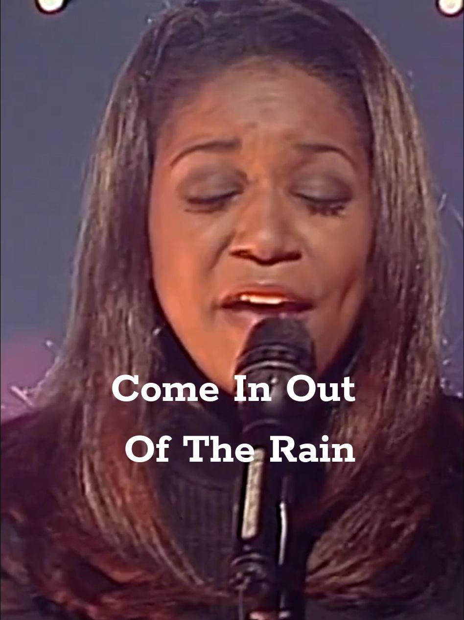 🌿 Wendy Moten - Come In Out Of The Rain #wendymoten #comeinoutoftherain #longervideos #dymuzic 