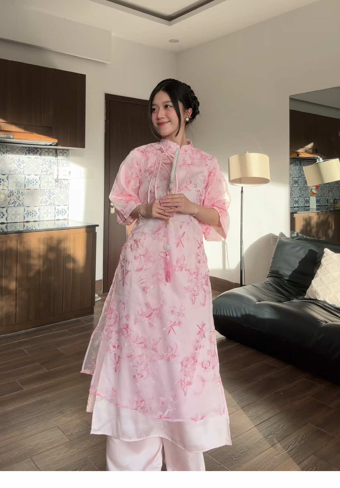 Chiếc áo dài màu hồng xinh xắn phù hợp cho mí bà diện xuân 🌸 #aodai #aodaitet #dotet #fyp #xhuong 