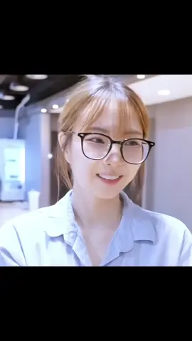 Roleksu Hayeon 🦔🤍 #tripleS #Hayeon 