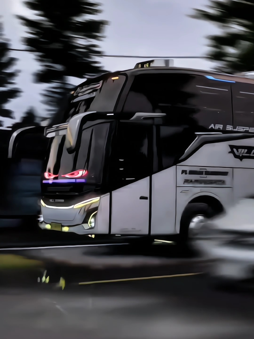 Mendung😣 #jetbus5 #bussidindonesia #bussimulator #ets2indonesia #ets2 #bussid #bussidtiktok #eurotrucksimulator2 #bussimulatorindonesia #busmania #bussidupdate #storyets2 