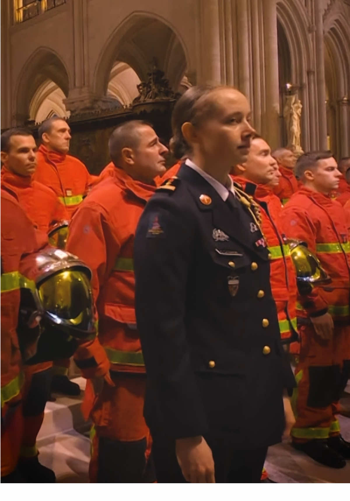 Moment historique. Ensemble nous avons rebâti Notre-Dame.